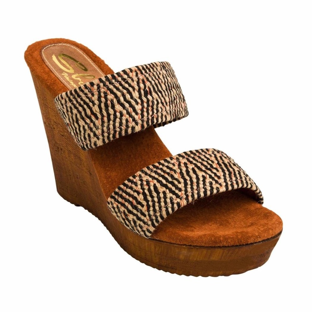 ⚡️SOLD⚡️Sbicca Vintage Collection Tristan Wedges ⭐️